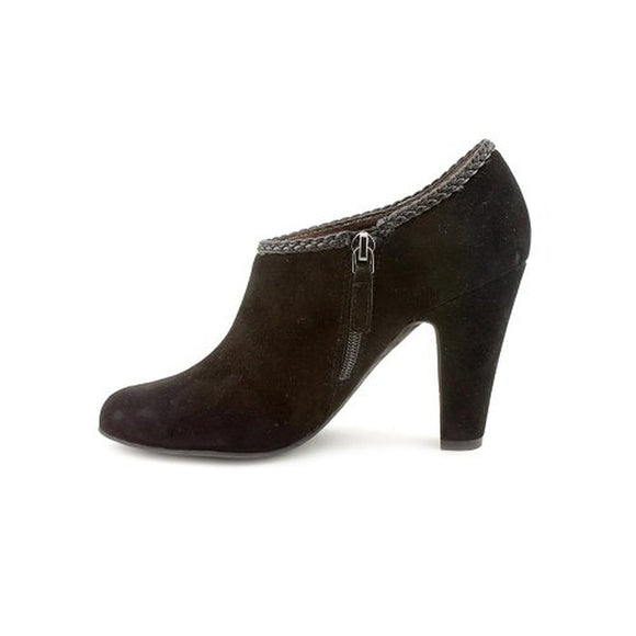 Tahari Rosalee Womens Size 9 Black Suede Booties Shoes